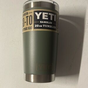 Yeti 20 oz tumbler , brand new , camp green